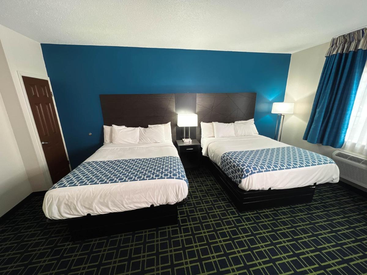 เบย์มอนต์ บาย วินด์แฮม กรีนส์เบิร์ก Hotel Greensburg ภายนอก รูปภาพ